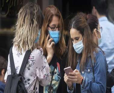 Όλο και απομακρύνεται η χαλάρωση μέτρων… Στο τραπέζι αυστηροποίηση