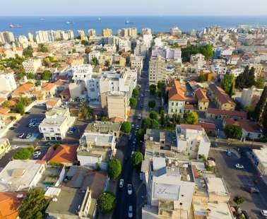 Κύπρος: 30 Δήμοι, 9 κατεχόμενοι, 484 Κοινοτικά Συμβούλια και 99 κατεχόμενα