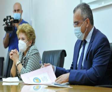 Βλέπει αύριο επιδημιολόγους ο Χατζηπαντέλας