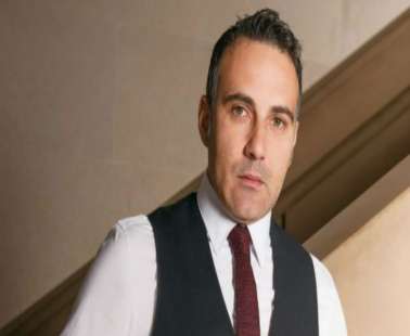 Μαρίνος Χατζηβασιλείου: Κλείνει το καφενείο του ως απάντηση στα νέα μέτρα