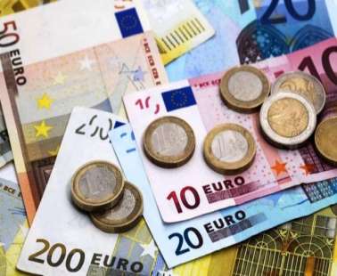 Με €113 στο πορτοφόλι ξεκινά τη μέρα του ο μέσος Κύπριος