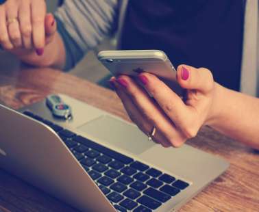 Αν λάβετε αυτό το SMS στο κινητό σας, διαγράψτε το αμέσως!