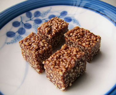 Celebration of "pasteli"