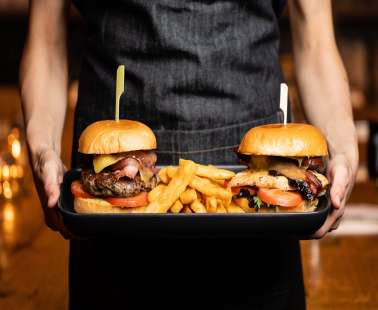 9 restaurants that serve great burgers