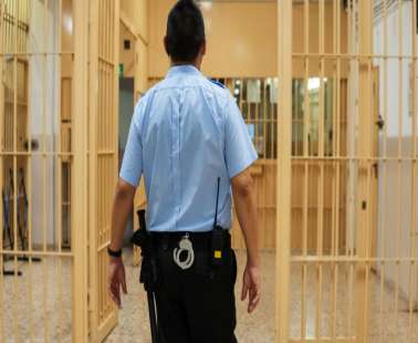 Δεσμοφύλακας βρίσκεται σε άδεια ασθενείας από το 2015!
