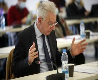 Προδρόμου: Δεν έχει τεθεί σε διαθεσιμότητα ο εκπαιδευτικός που κατηγορείται για σεξ. κακοποίηση