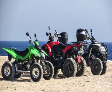 Συνέντευξη με τη διευθύντρια του The Golden Ride Rentals στην Πάφο