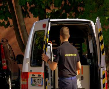 Λεμεσός: Οδηγός παραβίασε κόκκινο και παρέσυρε πεζή