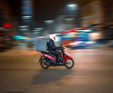 H κυπριακή κυβέρνηση απαγορεύει με διάταγμα τα ντελίβερι εν μέσω καύσωνα