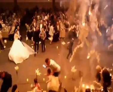 Σοκαριστικό βίντεο από τη φωτιά σε γαμήλια δεξίωση στο Ιράκ
