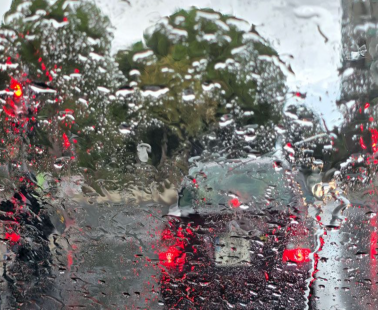 Καιρός: Στους 31°C σήμερα η θερμοκρασία