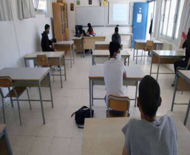 Να μην το κάμουμε, ούτε εμβόλια να κάνουμε... (Βίντεο)
