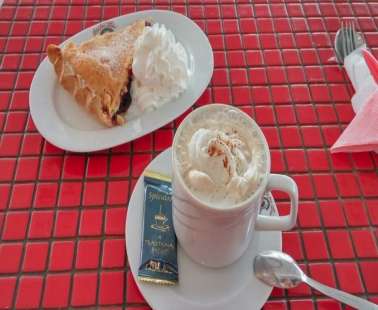 Interview with the owner of Tea For Two in Pafos