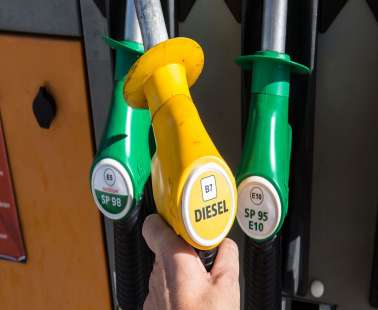 Κινδυνεύει να «στερέψει» από diesel η Ευρώπη εξαιτίας των κυρώσεων