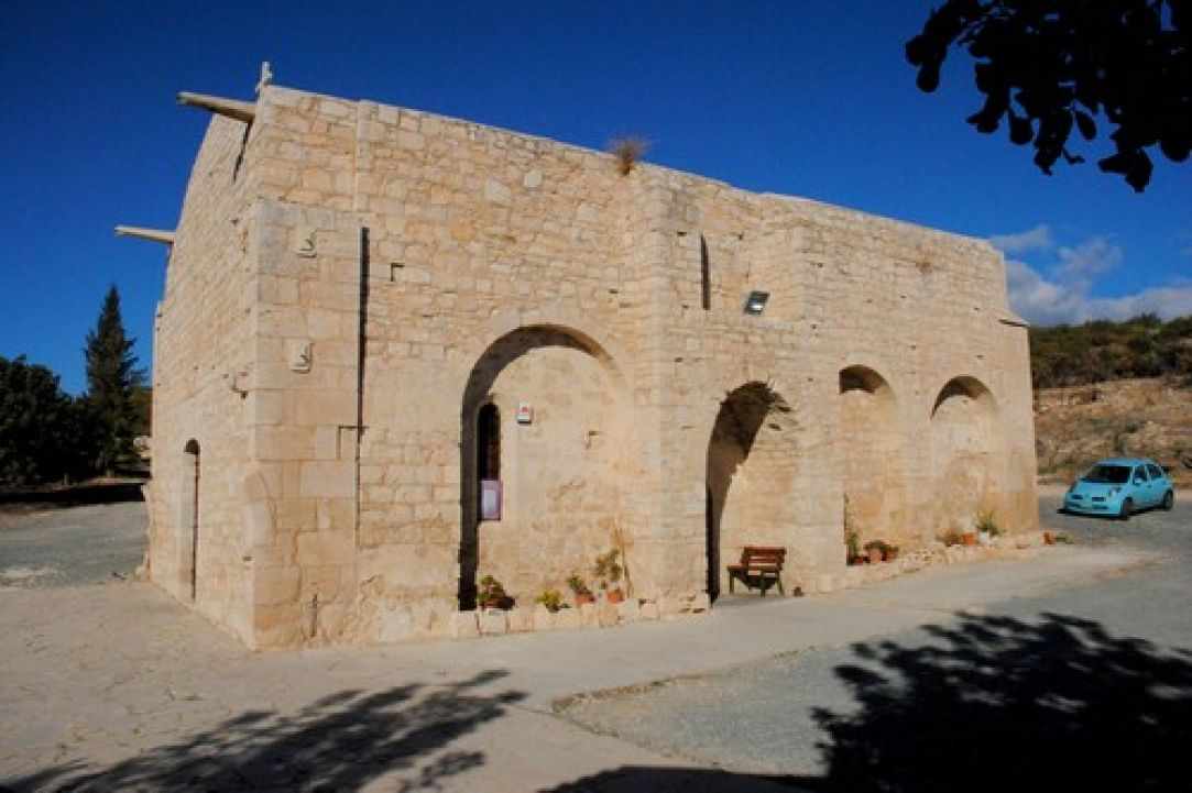 Church of Panagia Karmiotissa gallery image 1