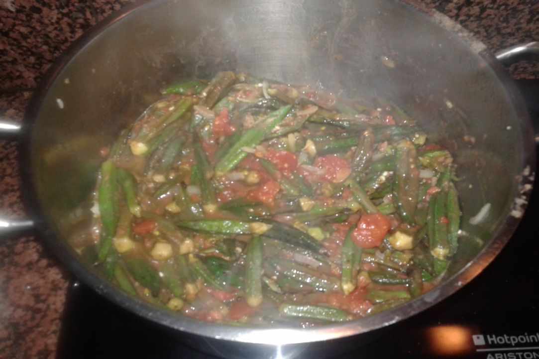 "Mpamies laderes" - okra ladies fingers