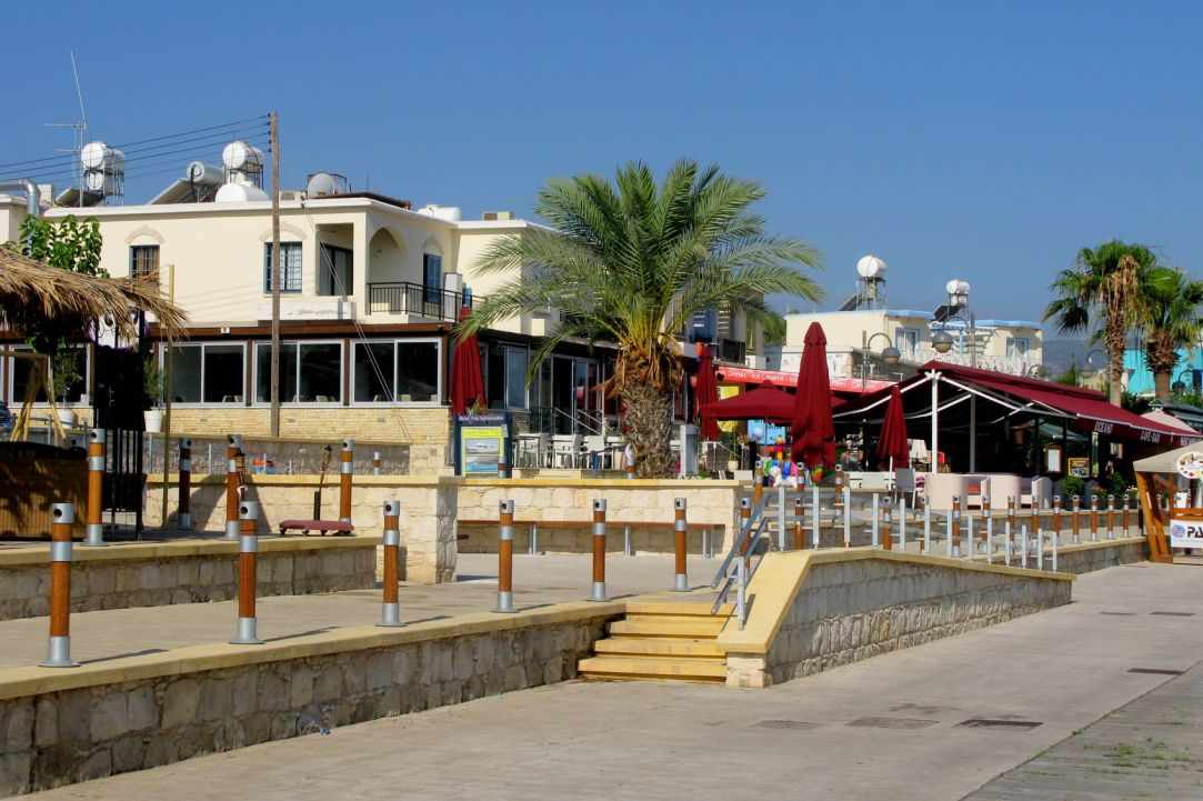 Latchi Port 