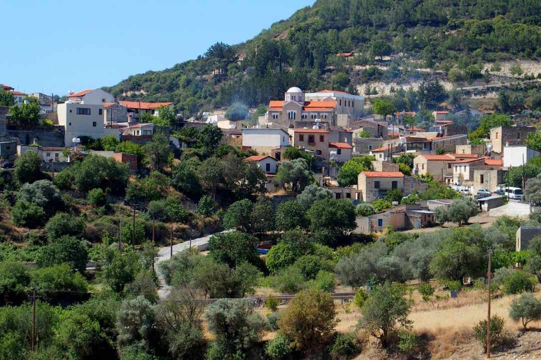 Dora Village
