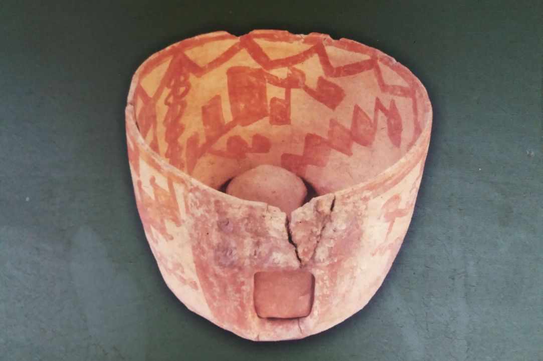 Pithos House