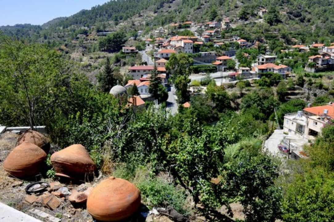 Potamitissa Village