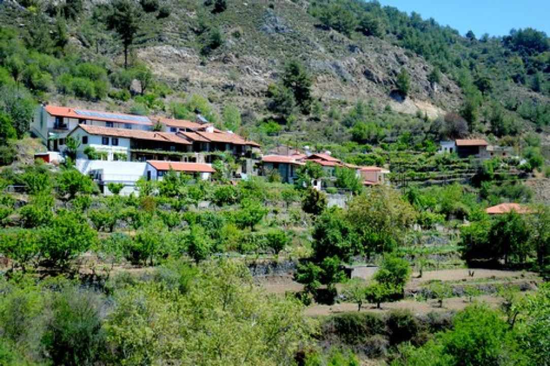 Potamitissa Village
