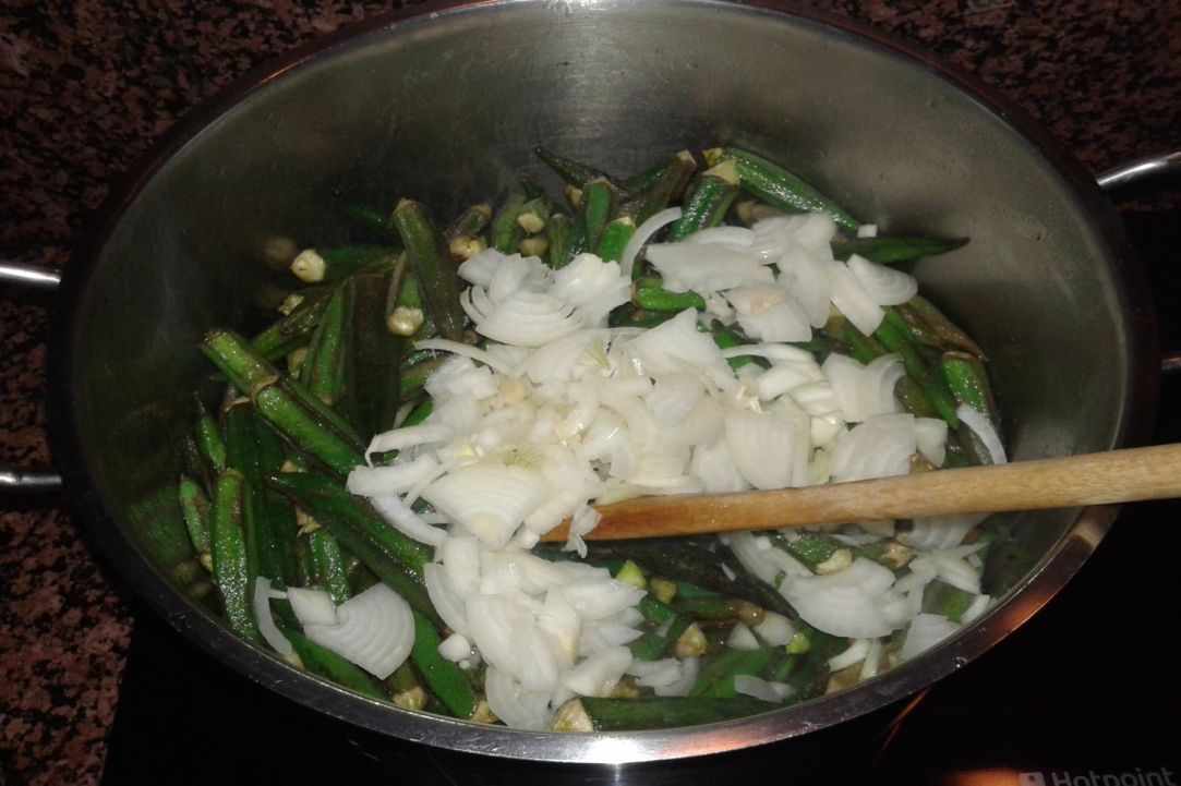 "Mpamies laderes" - okra ladies fingers