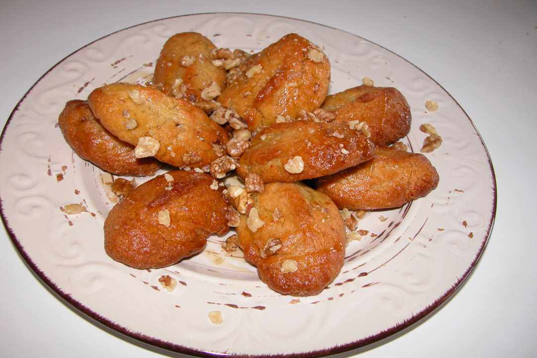 Melomakarona (Christmas Honey cookies)
