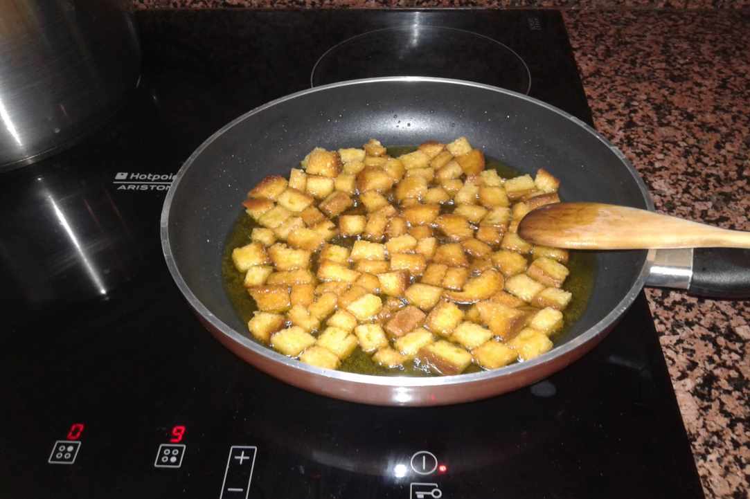 Louvana Yellow Split- Pea Soup