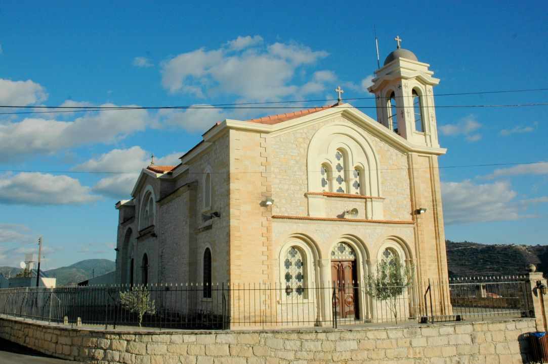 Limnatis