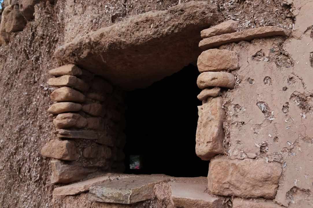 Pithos House