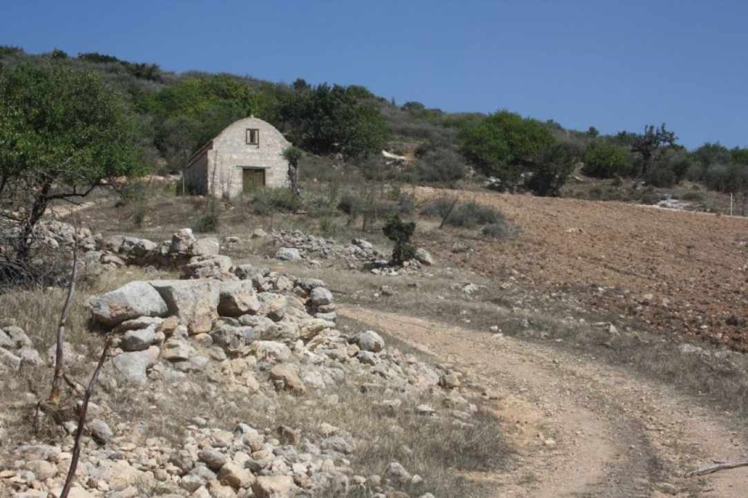 Η "Αγία Μαρίνα Μηρμυκώφ " δεσπόζει στο χωριό Μηρμυκώφου