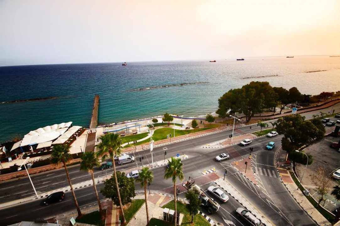 Υπόσχεσαι να κρατάς τις θάλασσες καθαρές;