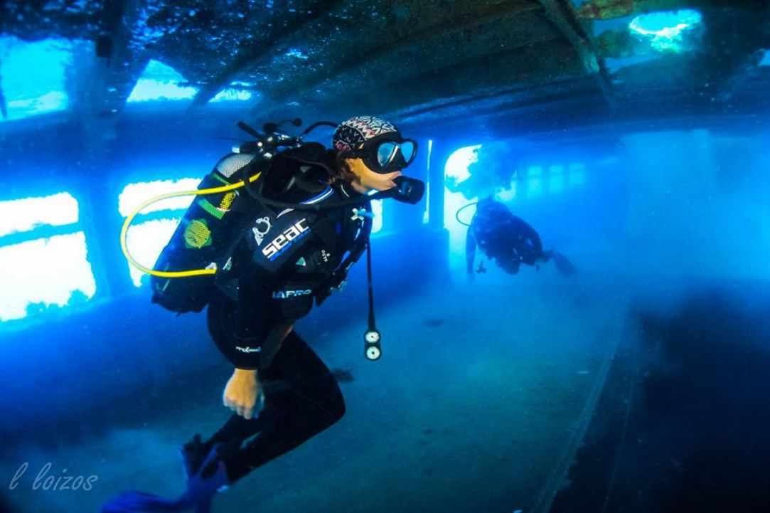 Constandis wreck dive