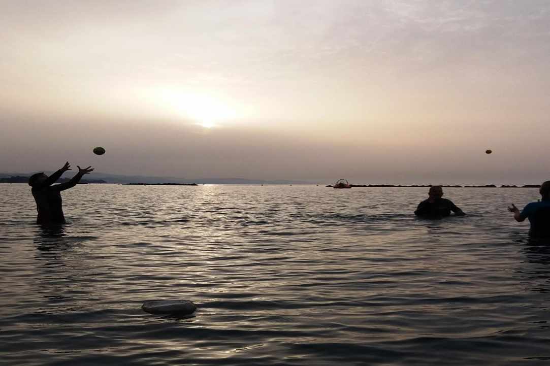 Υπόσχεσαι να κρατάς τις θάλασσες καθαρές;