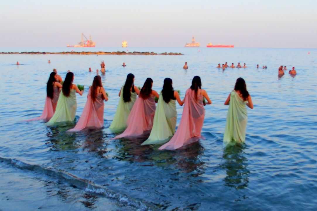 How  Limassol celebrated the "Kataklismos"
