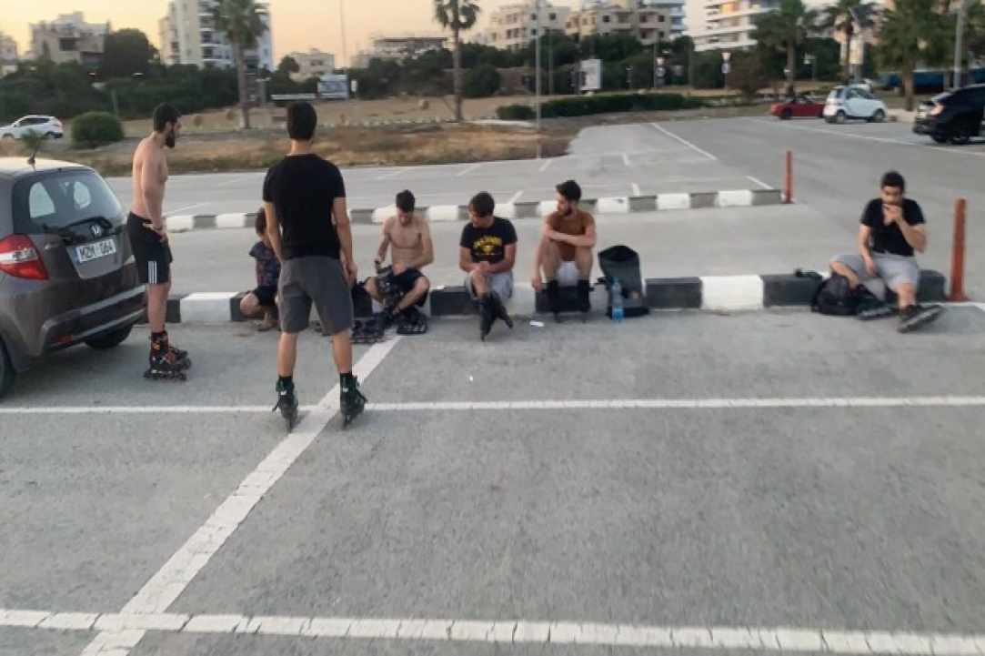 Οι Κύπριοι Roller Skaters  και η μαγεία των Πατινιών