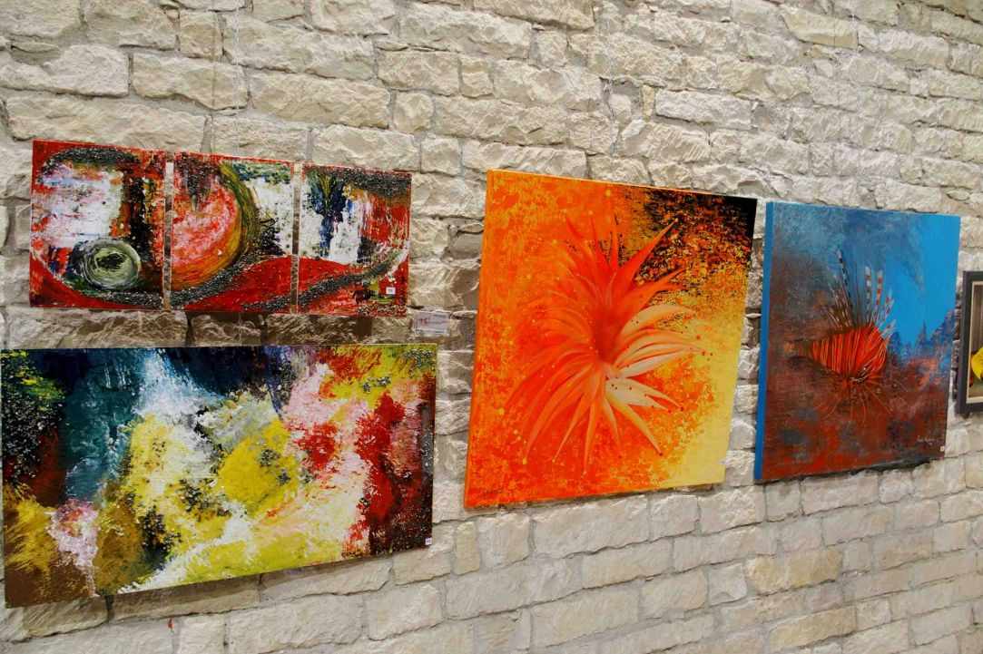  "Art Without Borders" 
