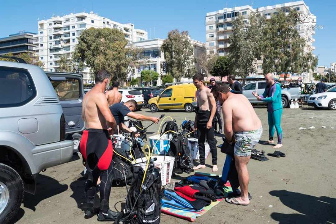 Υπόσχεσαι να κρατάς τις θάλασσες καθαρές;