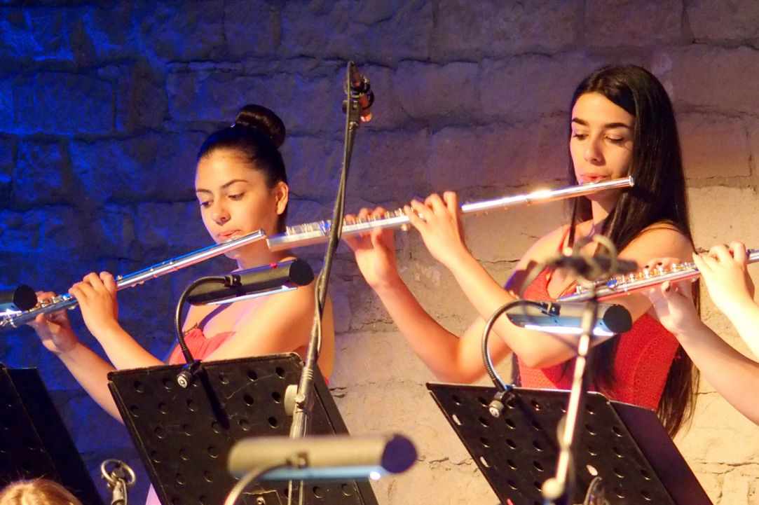 Limassol Flute Choir Flautissimo presented...