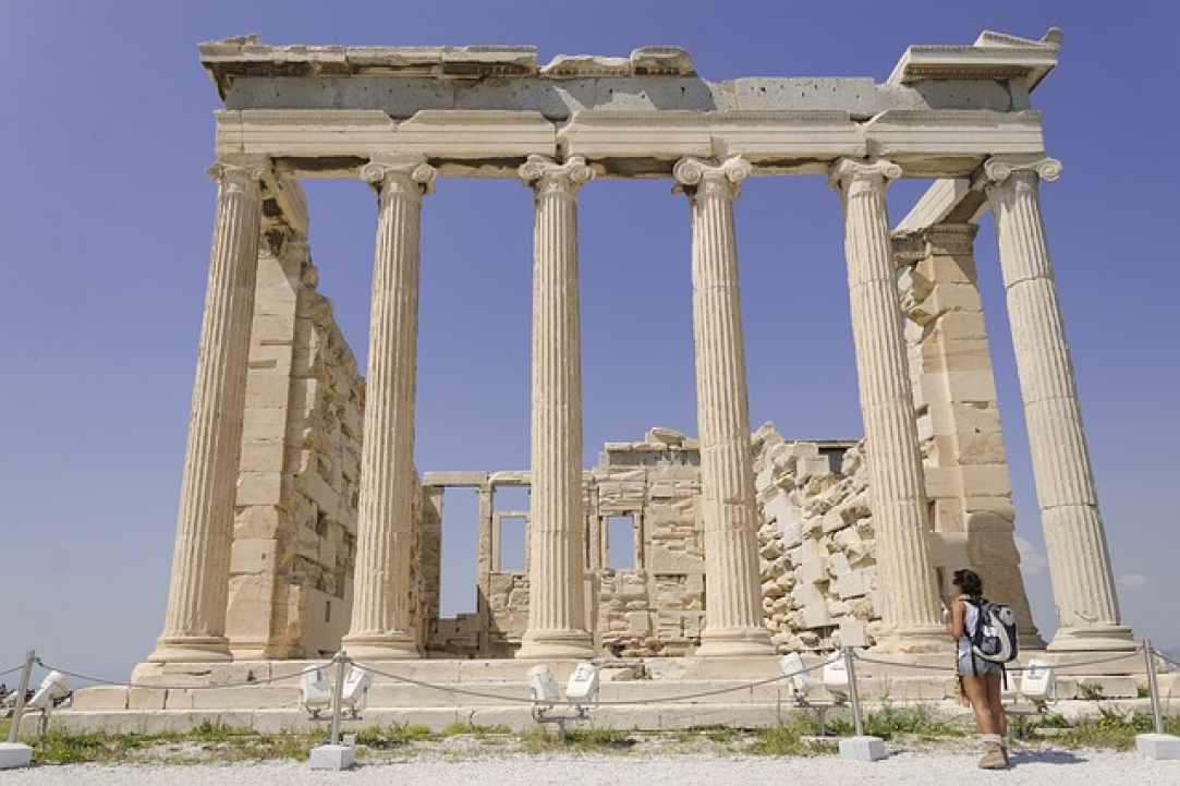 Ανακρέοντας