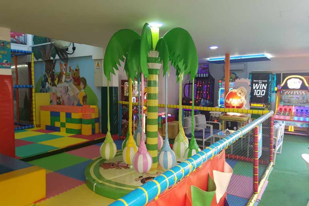 Interview with the owner of Dolfins Luna Park in Ayia Napa