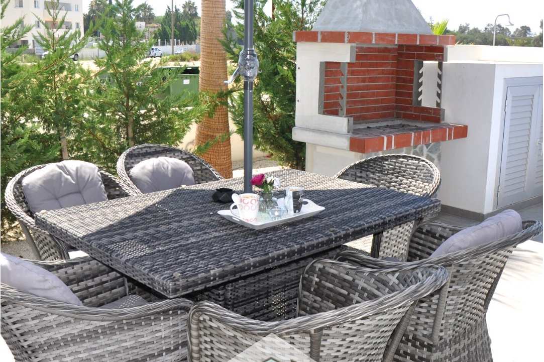 Interview with the owner of Mobina Villas