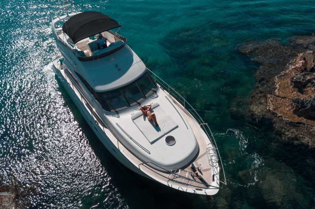 Interview with the Operantions Manager of Luxury Time Charters