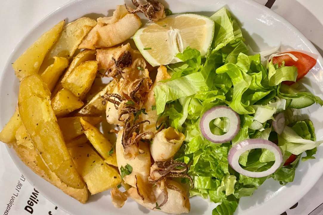 Stenó Mezedopoleío – Ouzerí: Ultimate Taste Escape!