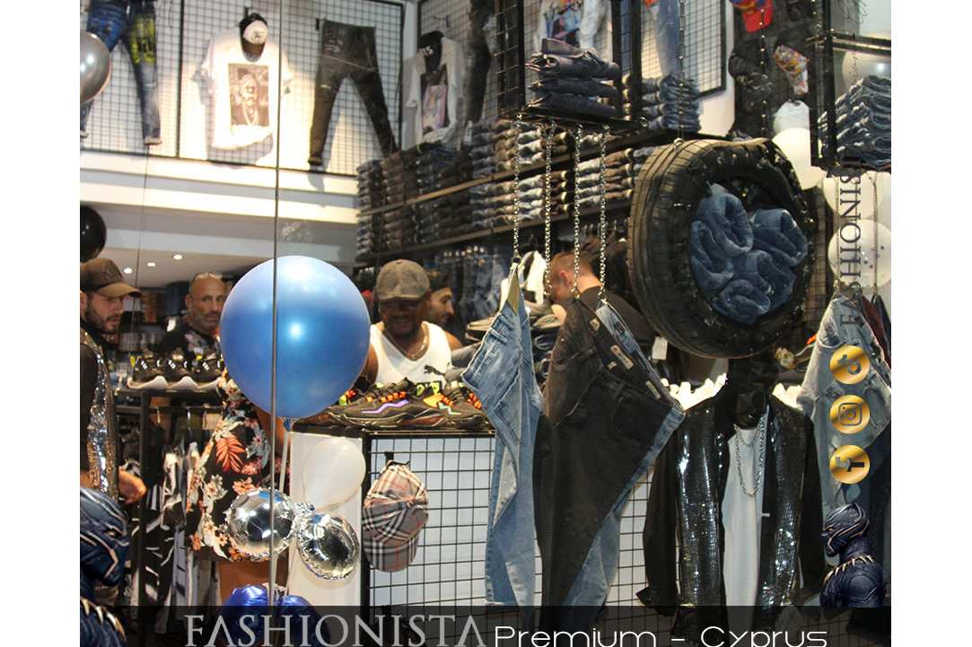 Discover the latest trends in men's fashion