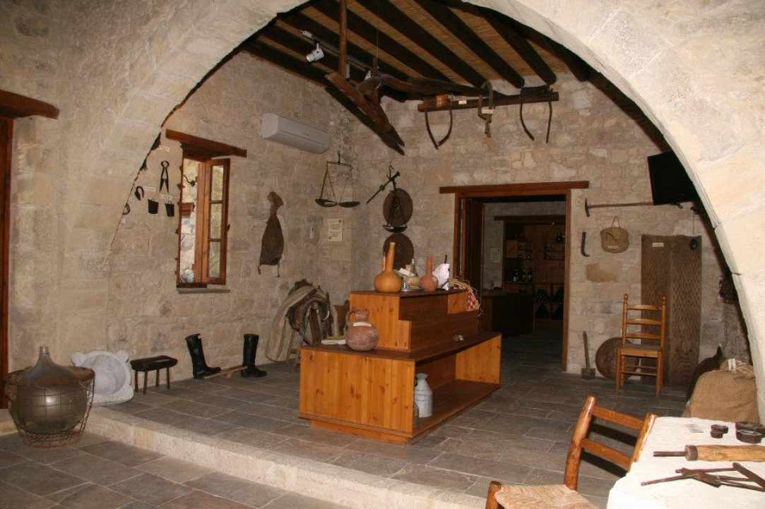 Neromylos Kouyioukas (Traditional Watermill)