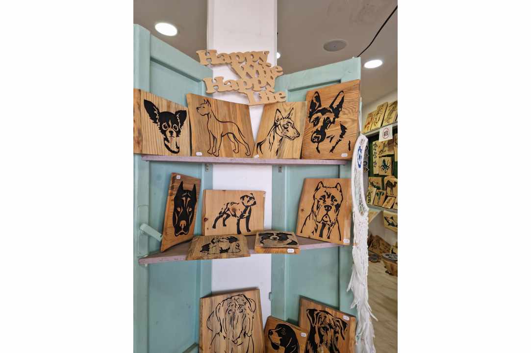 The Creations of Neldi Art Gallery, Now Online!