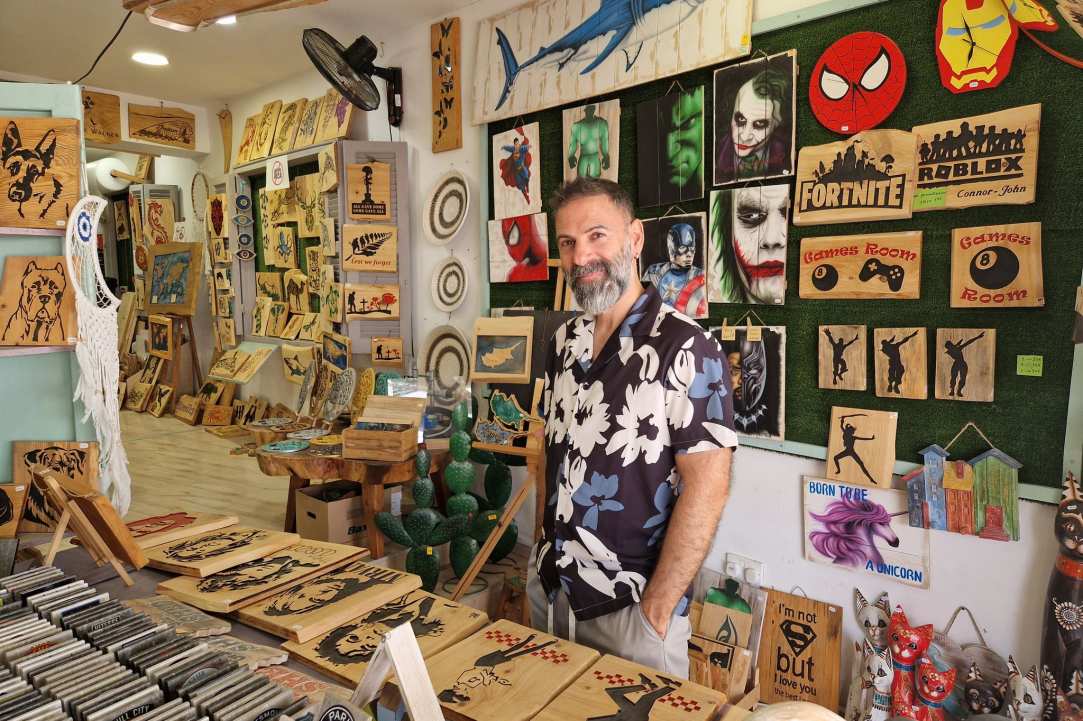 The Creations of Neldi Art Gallery, Now Online!
