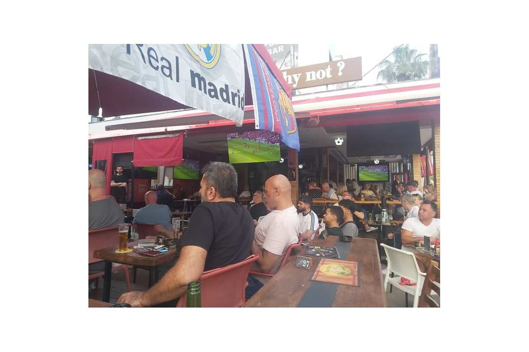Interview with the owner of Cafe - Bar Why not?