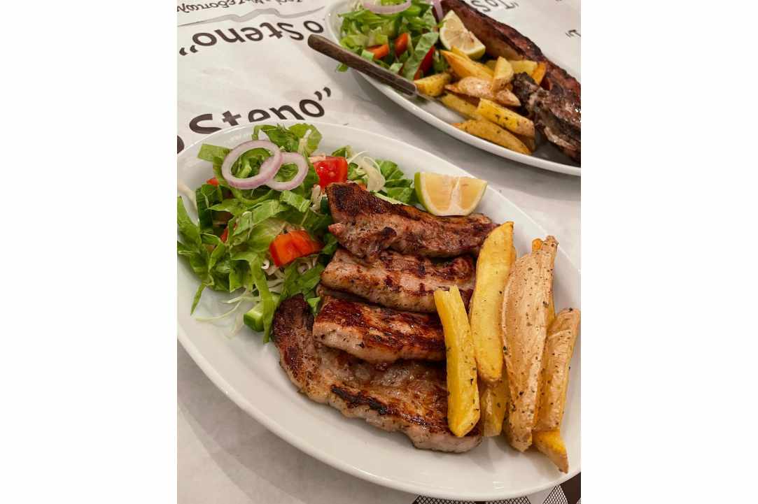 Stenó Mezedopoleío – Ouzerí: Ultimate Taste Escape!